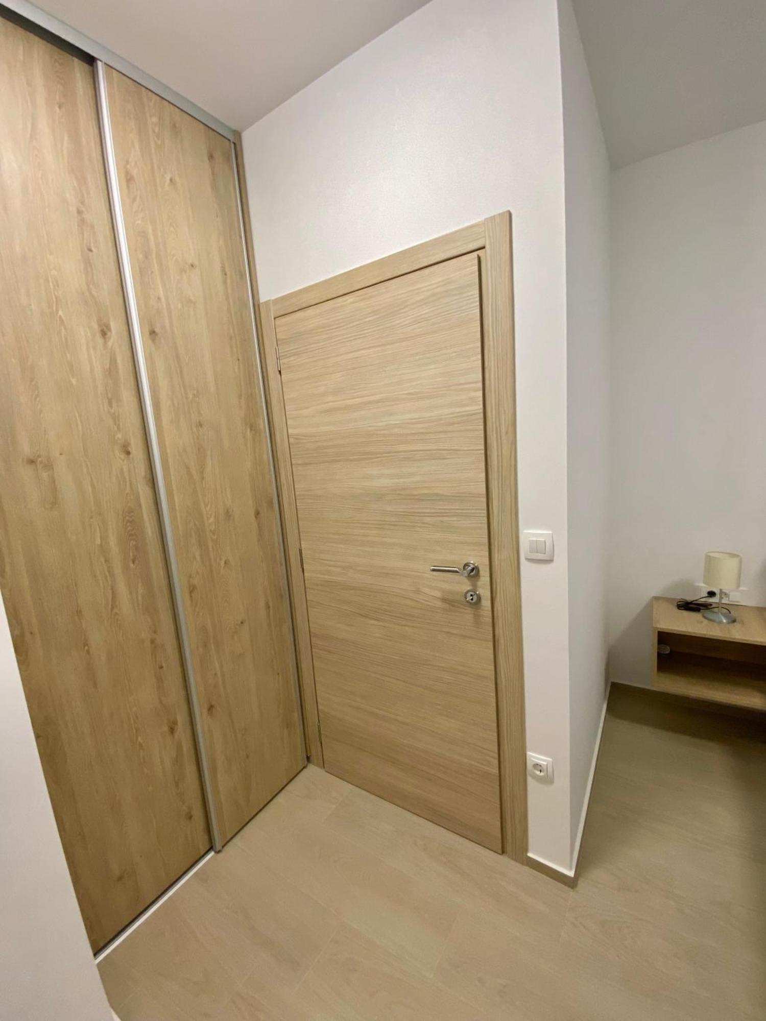 Theros Bibinje Bagian luar foto